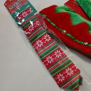 NEW Holiday Necktie Christmas tie Red Green White Poinsettia One Sz Corbata Pkg